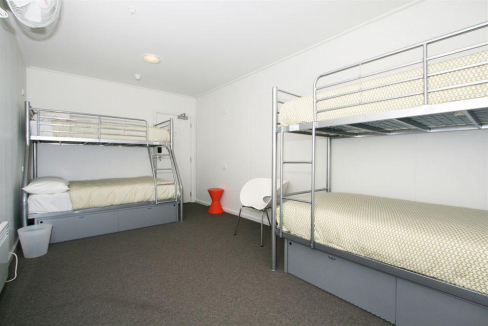 ดิ ไอส์แลนด์ แอคคอมโมเดชั่น Hostel Newhaven ภายนอก รูปภาพ