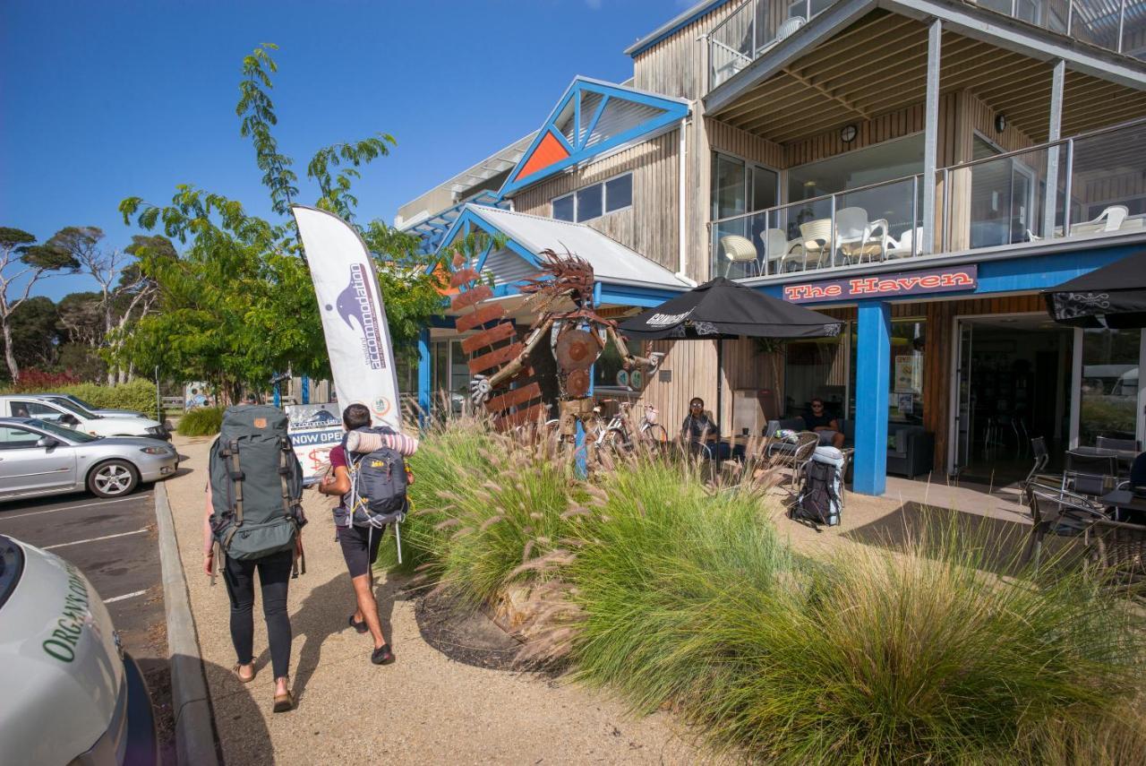 ดิ ไอส์แลนด์ แอคคอมโมเดชั่น Hostel Newhaven ภายนอก รูปภาพ