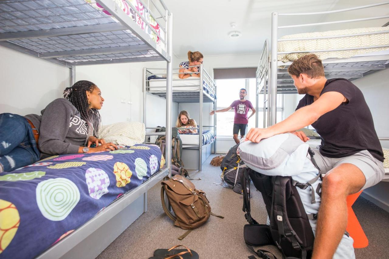 ดิ ไอส์แลนด์ แอคคอมโมเดชั่น Hostel Newhaven ภายนอก รูปภาพ